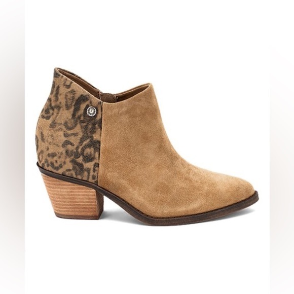 NWOT Yellow Box ‘Dannika’ Leopard Suede Booties – Size 9.5 - Picture 9 of 14